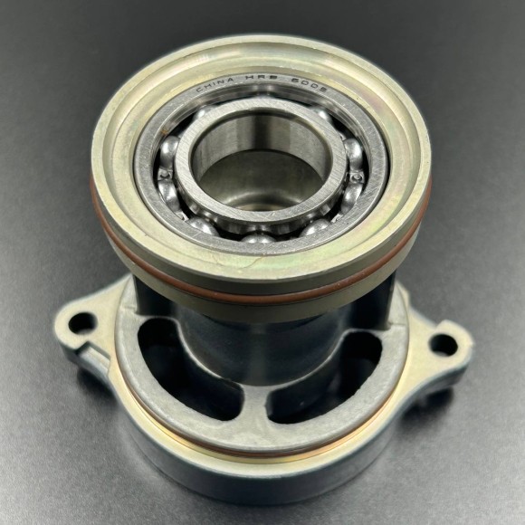 Обойма гребного вала Yamaha 9.9-15, F9.9-20(в сборе) (YUELANG)