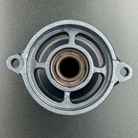 Обойма гребного вала Yamaha 9.9-15, F9.9-20(в сборе) (YUELANG)
