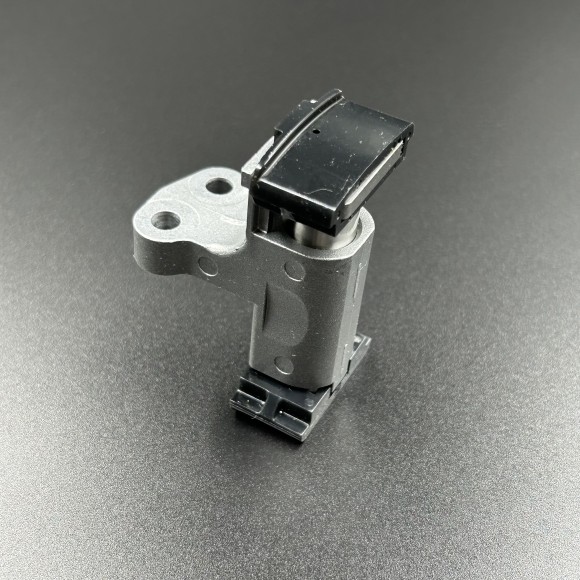 Натяжитель (левый) Suzuki DF200-350 (12833-93J00) (Suzuki) Натяжитель (левый) Suzuki DF200-350 (12833-93J00) (Suzuki)