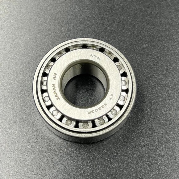Подшипник роликовый Suzuki DT20-30, DF25-30, DF25-30(A) (17х40х17.25) (Kacawa)
