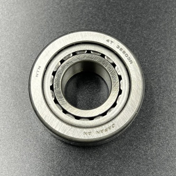 Подшипник роликовый Suzuki DT20-30, DF25-30, DF25-30(A) (17х40х17.25) (Kacawa)
