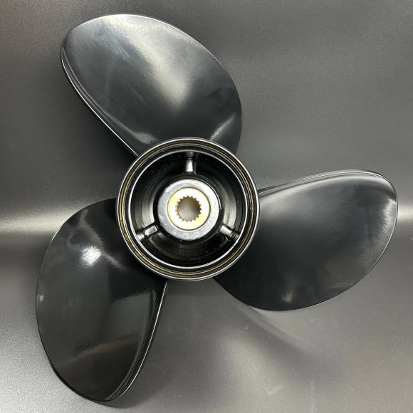 Гребной винт правого вращения VOLVO Sx Saltiga3 (3x15 1/4x19) (Polastorm)