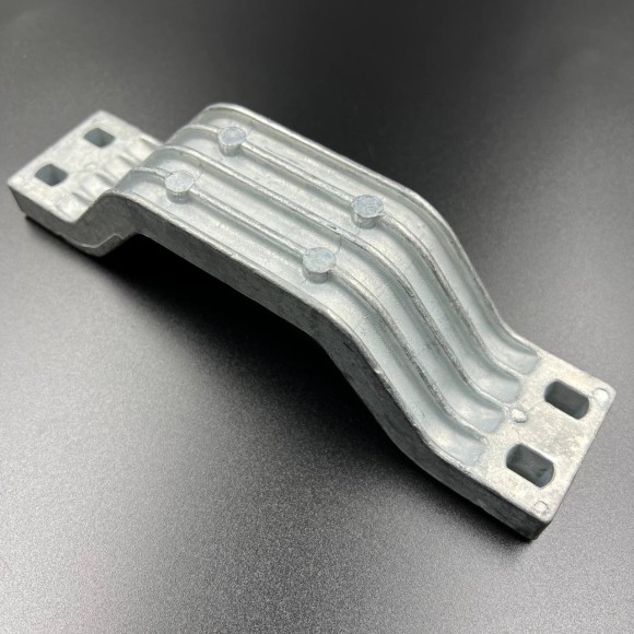 Анод струбцины Yamaha 100-250, F115, F225 (Цинковый) (Omax)