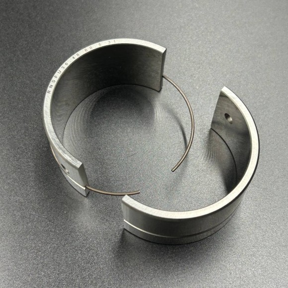 Подшипник роликовый коренной Mercury 70-115 (Omax)