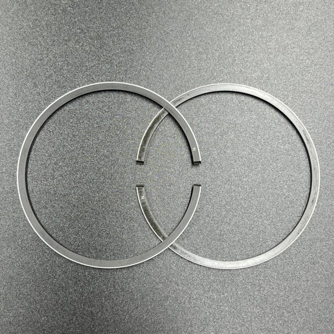 Кольца поршневые, комплект на один поршень Yamaha 25-30 Old (STD) (689-11610-00) (Omax)