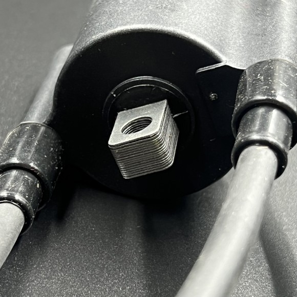 Катушка зажигания высоковольтная Mercury (859738T1;65W-85570-01)(40-60л.с.) (PREMARINE) Катушка зажигания высоковольтная Mercury (859738T1;65W-85570-01)(40-60л.с.) (PREMARINE)