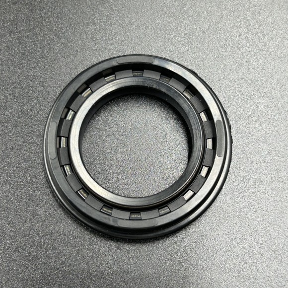 Сальник коленвала Yamaha 650-1200 (гидроциикл) (Osaka) Сальник коленвала Yamaha 650-1200 (гидроциикл) (Osaka)