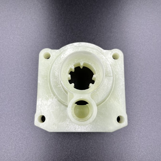 Корпус помпы охлаждения Yamaha 25-30 (WUHU)