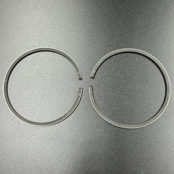 Кольца поршневые, комплект на один поршень Yamaha 25-30 (0.50mm) (Omax)
