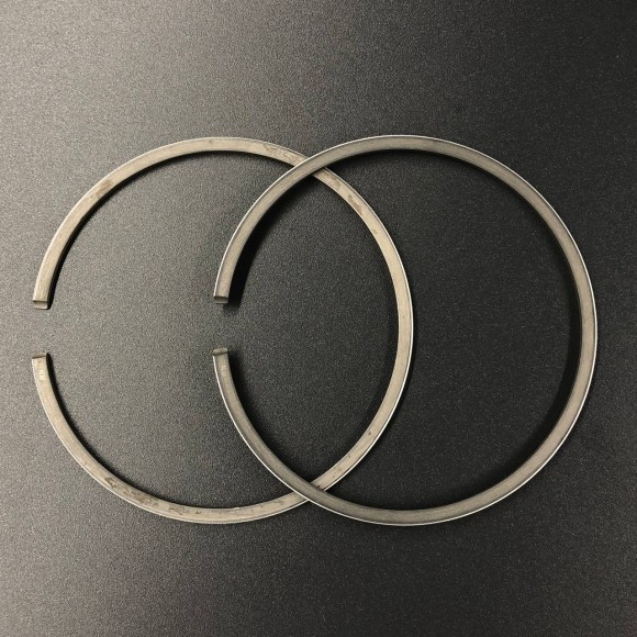 Кольца поршневые, комплект на один поршень Yamaha 55, 75-90 (STD) (RT)