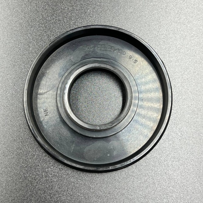Сальник коленвала снегоход Yamaha VK540 (93103-32095) (32x78x9.5) (Osaka)