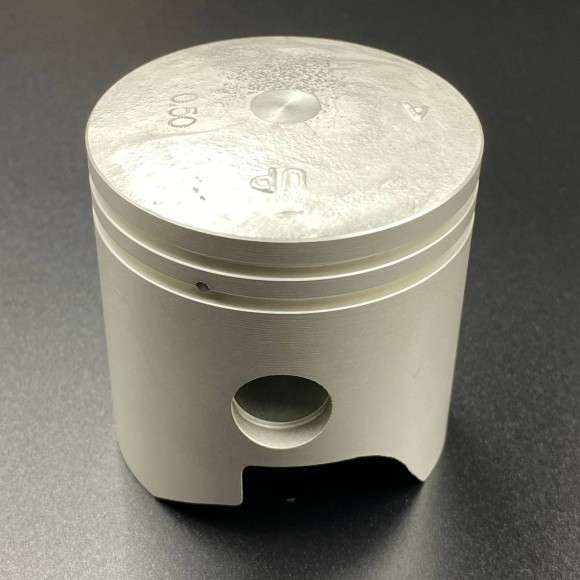 Поршневой комплект Yamaha 9.9-15 (0.50mm) (KACAWA) Поршневой комплект Yamaha 9.9-15 (0.50mm) (KACAWA)