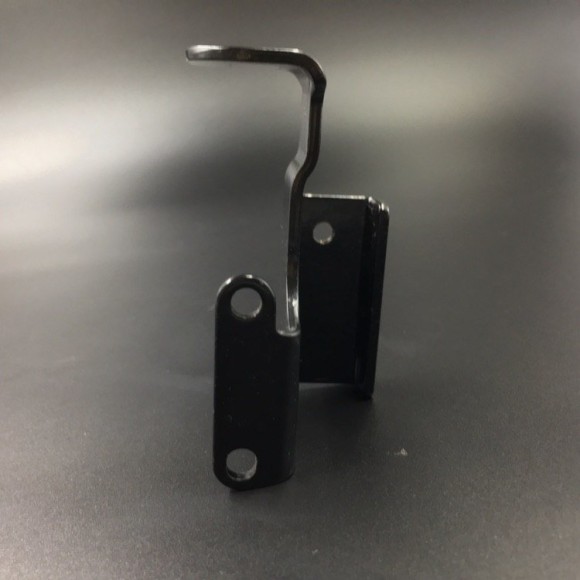 Крепление троса д/у Yamaha 30D (Yamaha) Крепление троса д/у Yamaha 30D (Yamaha)