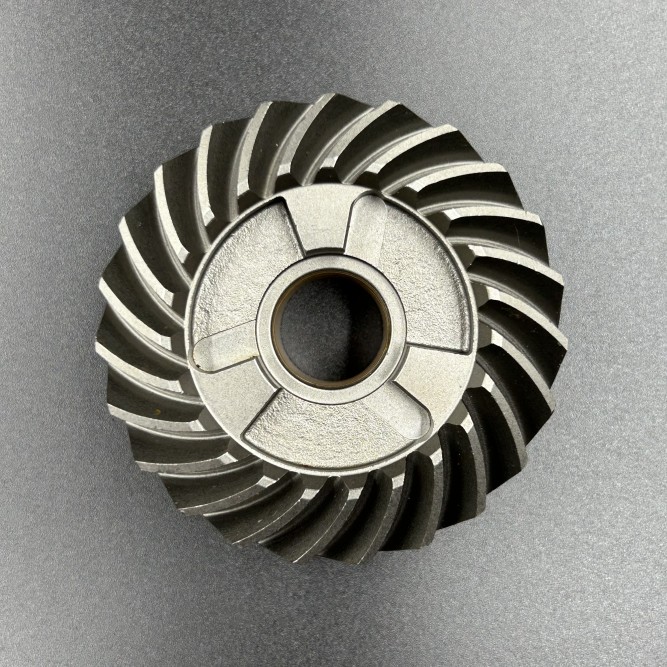 Шестерня переднего хода Suzuki DT40 (57510-94402) (KACAWA)