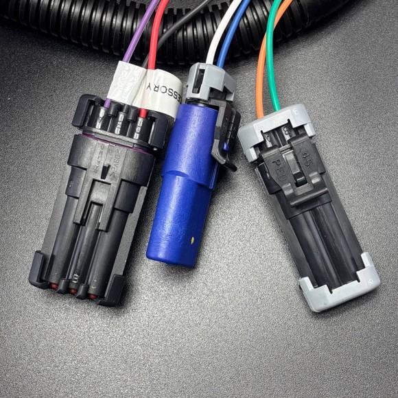 Кабель электр. с замком зажигания, 15 фт (HARNESS/KEY SWTCH 15ft 14 Pin) (Quicksilver) Кабель электр. с замком зажигания, 15 фт (HARNESS/KEY SWTCH 15ft 14 Pin) (Quicksilver)