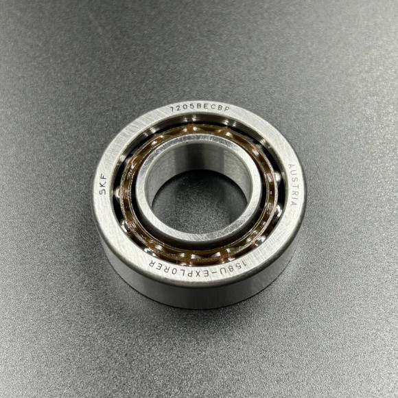 Подшипник вертикального вала водомета 7205BECBP (25х52х15) (SKF)