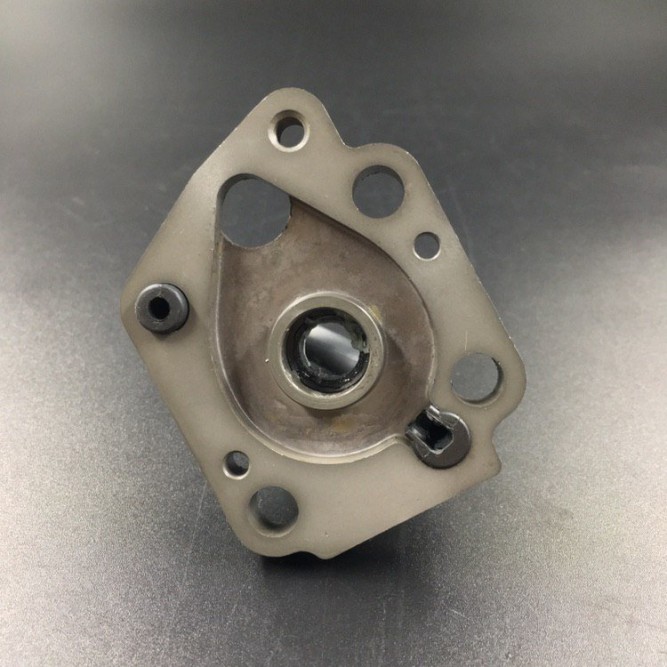Основание помпы охлаждения Suzuki DT9.9-15, DF9.9-15 (Omax)