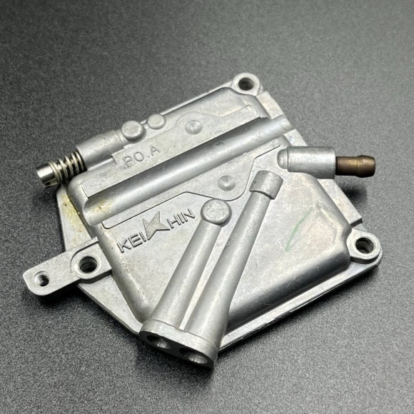 Крышка карбюратора Yamaha 40-90