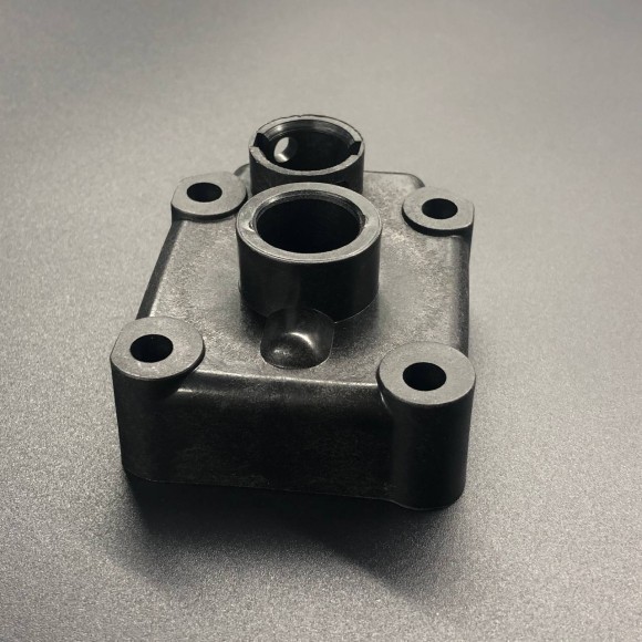 Корпус помпы охлаждения Tohatsu 25-30, M40C (PREMARINE)