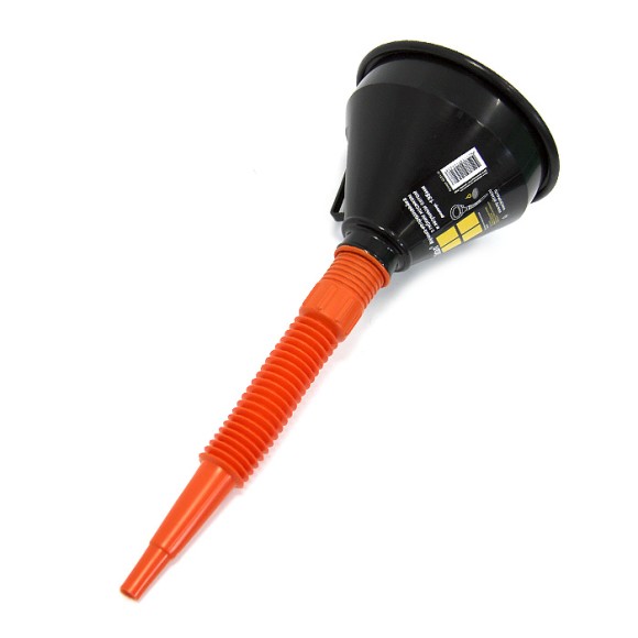 Воронка ГСМ Oktan с непроливайкой, 135 (Черный) Воронка ГСМ Oktan с непроливайкой, 135 (Черный)