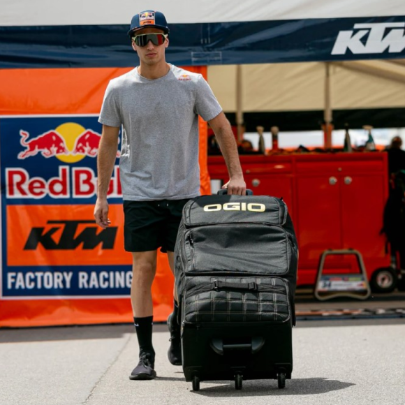 Сумка Ogio Dozer на колесиках Black Сумка Ogio Dozer на колесиках Black