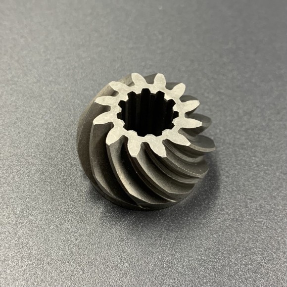 Шестерня вертикального вала (Пиньон) Honda 8-10 (41131-ZW9-000) (Honda)