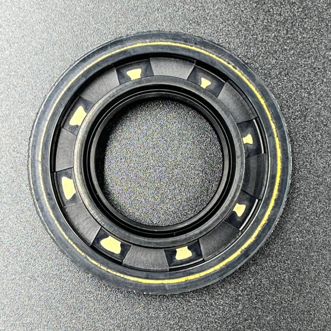 Лабиринтное уплотнение коленвала Yamaha 9.9-15 (резиновое) (KACAWA)