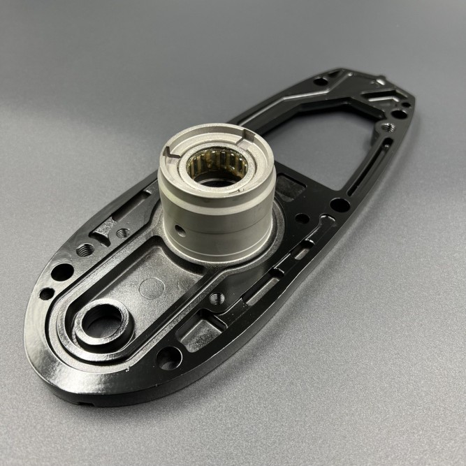 Основание помпы охлаждения Suzuki DT40, DF40-50 (KACAWA)