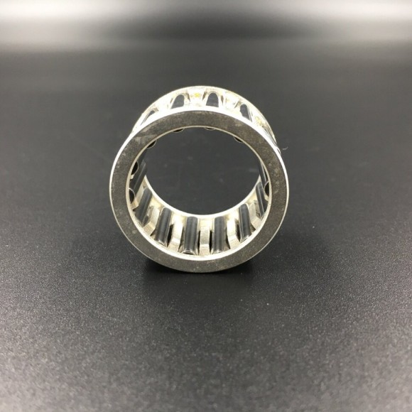 Подшипник шатунный Yamaha 25-30 (93310-624U5;93310-62406;09263-24018) (24x32x20) (Omax)