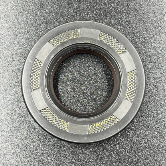 Сальник коленвала Yamaha 93102-25008