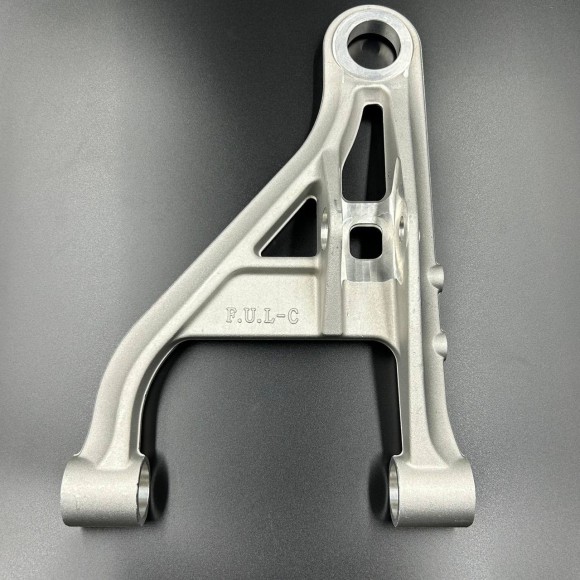 Рычаг подвески (Передний, левый, верхний) CFM X8 (ZIBO)