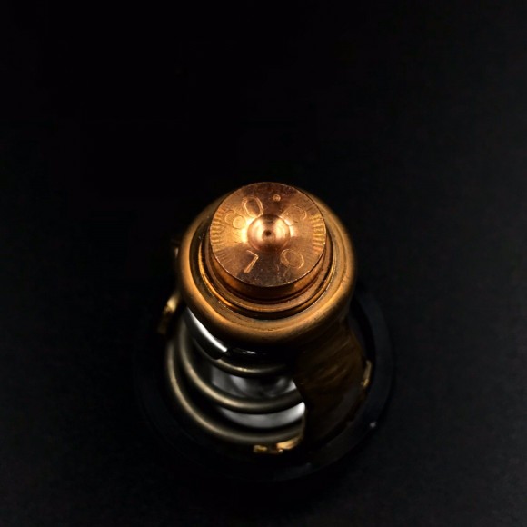 Термостат Suzuki DF 70-90A; DF 90-300 60℃ (17670-90J00) (Suzuki)