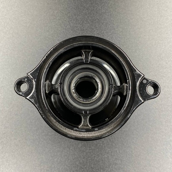 Обойма гребного вала Suzuki DT9.9-15, DF9.9-15 (В сборе) (56120-93900-0EP) (KACAWA)