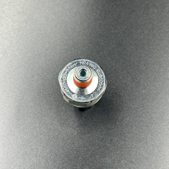 Датчик давления масла ATV X8, X5 H.O. X4 EPS, X8 H.O. EPS (ZIBO) Датчик давления масла ATV X8, X5 H.O. X4 EPS, X8 H.O. EPS (ZIBO)