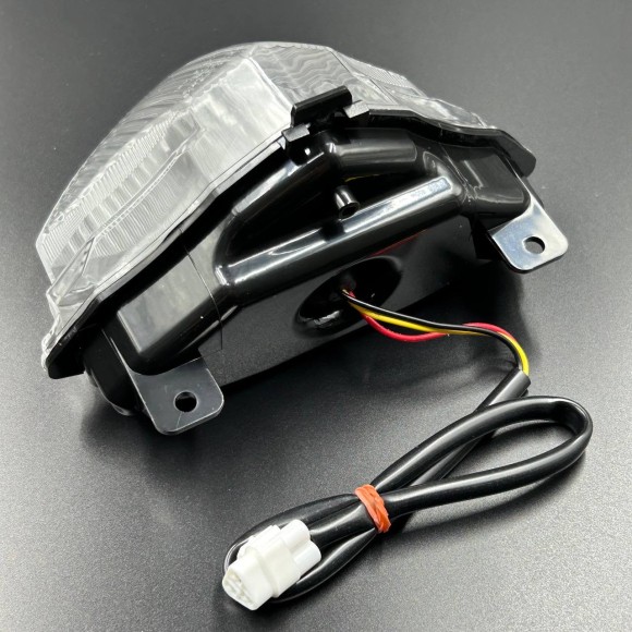 Задний фонарь для снегоходов YamahaRS10/RS90; RX10/RXW10 (5VY-84710-10) (KINETIX)