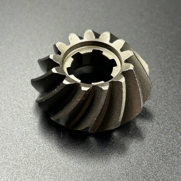 Шестерня вертикального вала (Пиньон) Yamaha 30D (6J8-45551-00) (Omax)