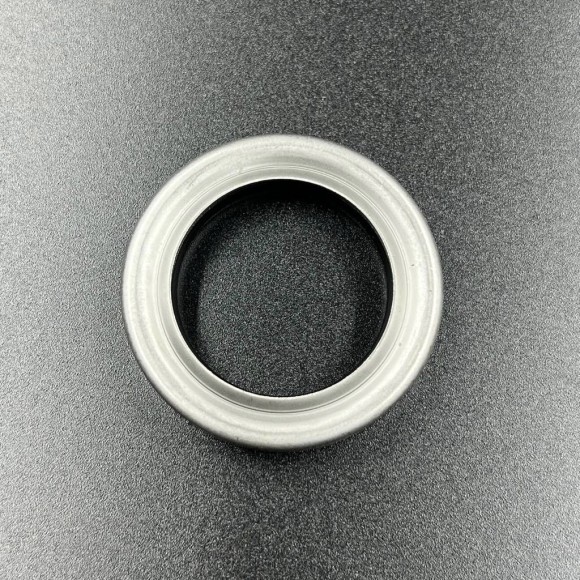 Сальник Mercury (26-70081) (30.2х44.6х8.6) (Omax)