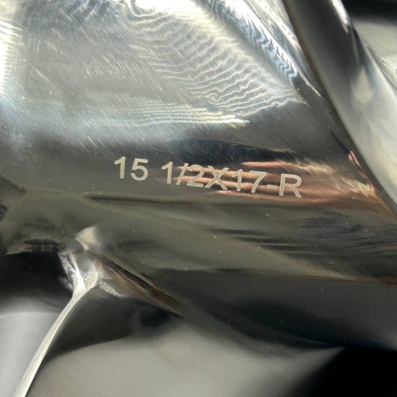 Гребной винт Yamaha 150-300, F150-F275, F300B (3x15-1/2x17) (Сталь)