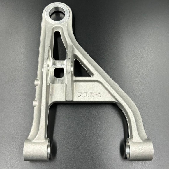 Рычаг подвески (Передний, правый, верхний) (алюминий)  CFM X5 (ZIBO)