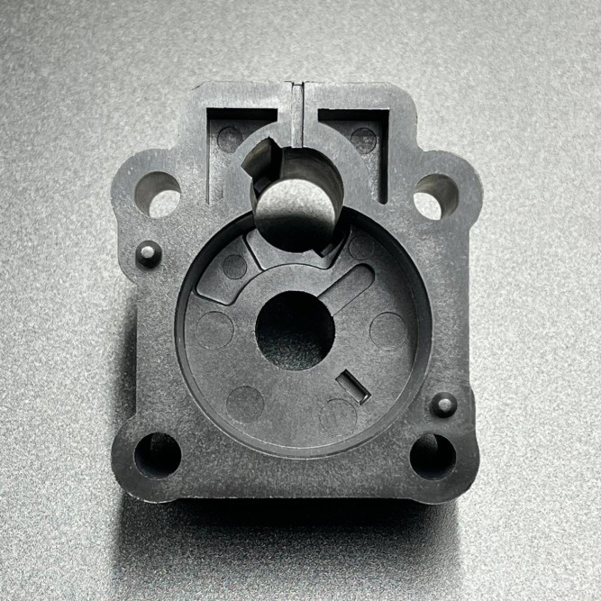 Корпус помпы охлаждения Tohatsu 8-9.8, MFS8-9.8 (803750A02; F8-04000009) (KACAWA)