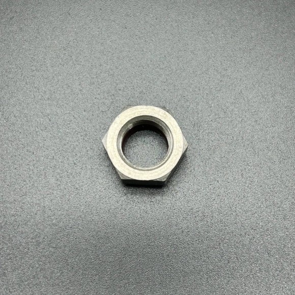 Гайка стальная диам. 10 мм NUT @2 (Quicksilver)