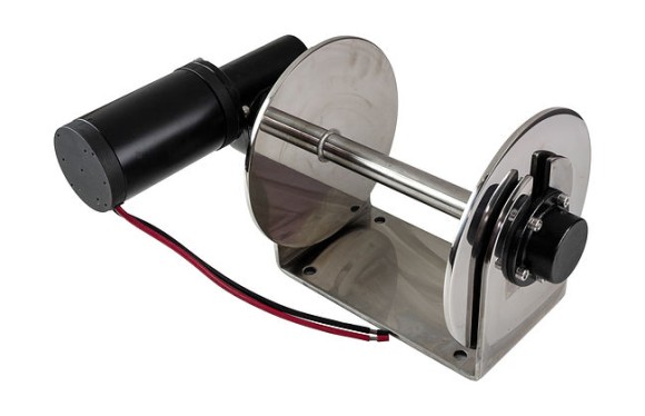 Лебедка якорная DW700, 12 В, для судов от 4.5 до 6 м, барабанная