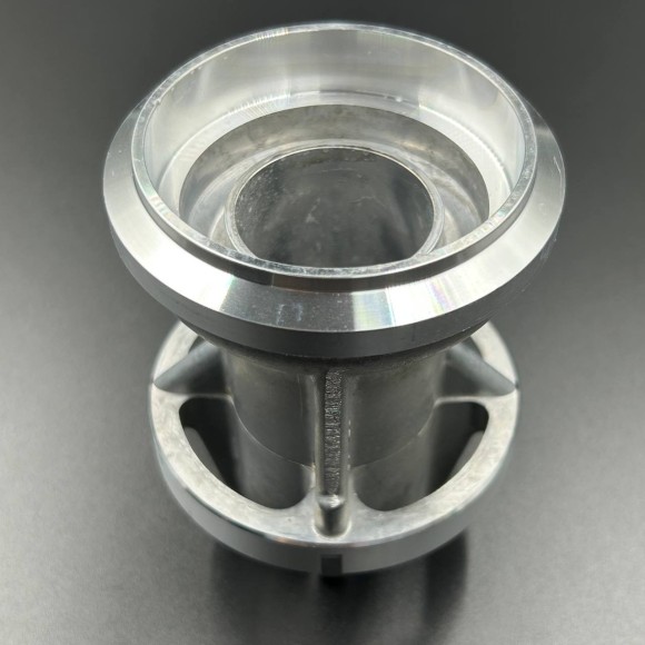 Ступица Yamaha 40-50 (old) (Osaka)