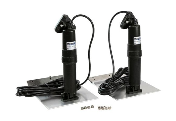 Комплект транцевых плит (алюм.), 9x9 дюймов, без панели управления Комплект транцевых плит (алюм.), 9x9 дюймов, без панели управления