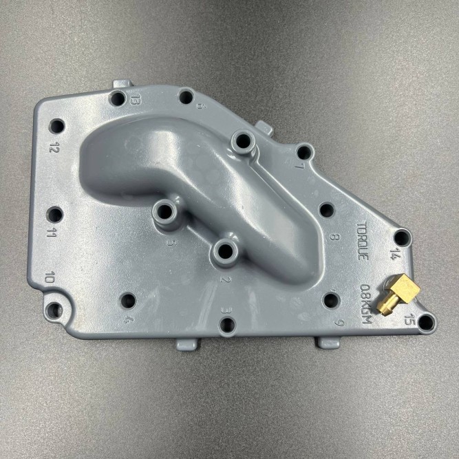 Крышка выпускного коллектора Yamaha 25-30 (YUELANG)