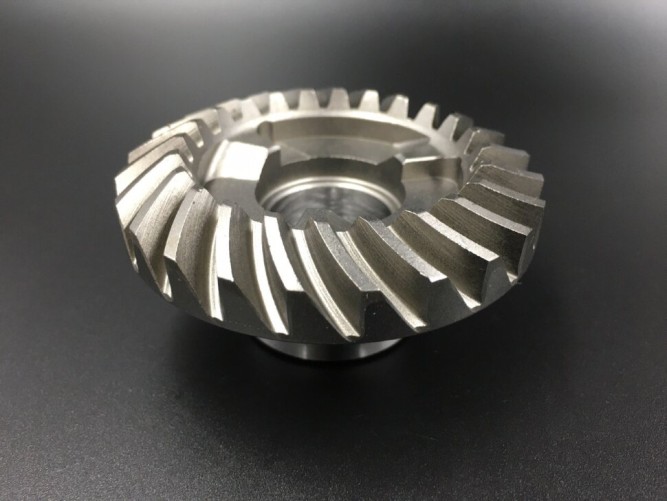 Шестерня заднего хода Yamaha 40-50 (Omax)