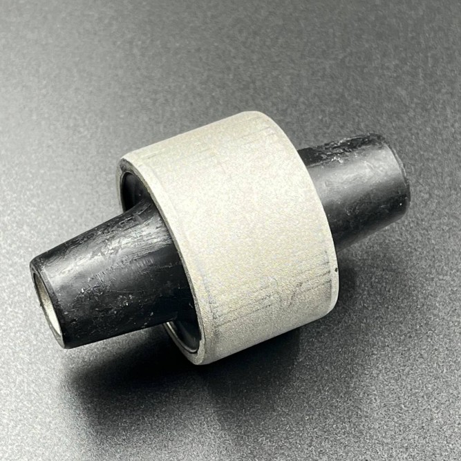 Демпфер опорный резиновый Yamaha 40-55, F40-50 (62Y-44555-00-K) (670-44555-00-K) (Нижний) (YUELANG)