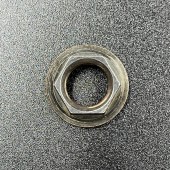 Гайка ведущей шестерни Yamaha 90179-10M14 Гайка ведущей шестерни Yamaha 90179-10M14