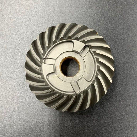Шестерня переднего хода Suzuki DF 25-30A; DT 25-30 (с 2015г) (57510-94L00) (Suzuki) Шестерня переднего хода Suzuki DF 25-30A; DT 25-30 (с 2015г) (57510-94L00) (Suzuki)