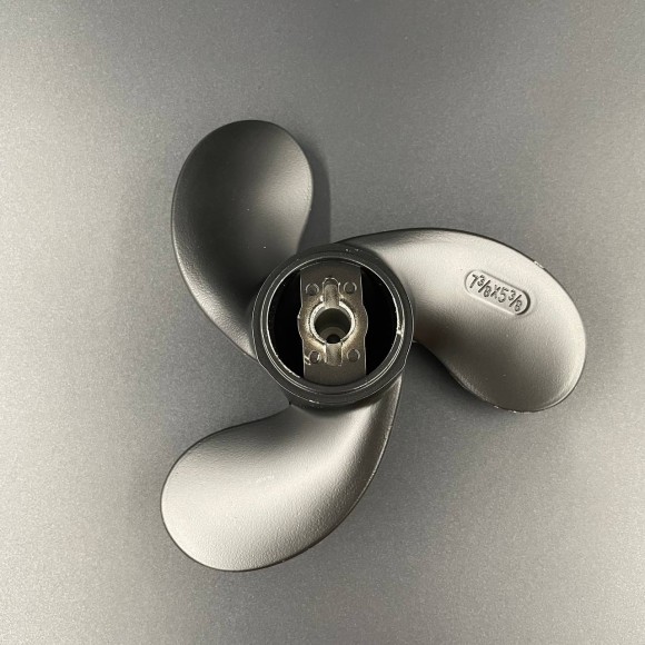 Гребной винт Tohatsu 2.5-3.5 (3x7-3/8x5-3/8) (Алюминий) Гребной винт Tohatsu 2.5-3.5 (3x7-3/8x5-3/8) (Алюминий)